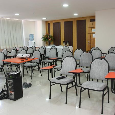 Stop Way Hotel Sao Luis Luaran gambar